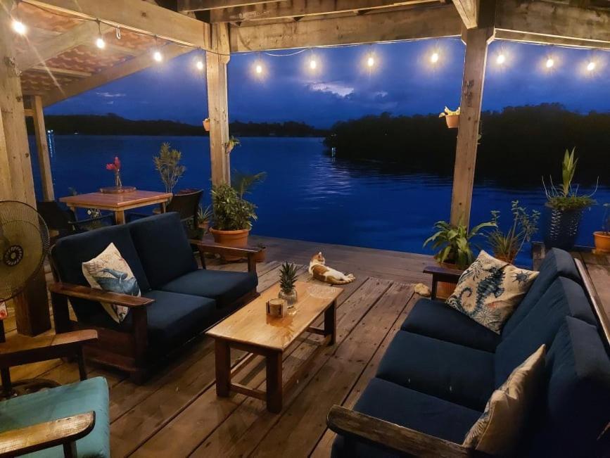 The Sunsetter Bed & Breakfast Bocas del Toro Esterno foto